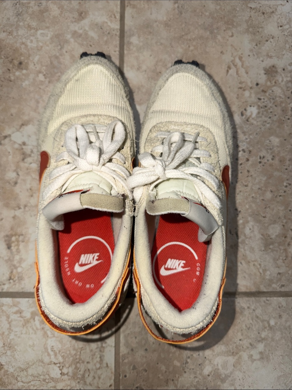 Nike Waffle Debut Vintage in Muslin & Campfire Colorway